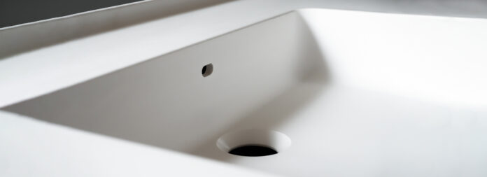 The injection-molded Arfinio material from Covestro enables greater design freedom in the new Alt_Bath washbasin, as well as a low weight and excellent impact and abrasion resistance. In this way, it will enable bathroom furniture manufacturers to offer more attractive, longer-lasting solutions.
