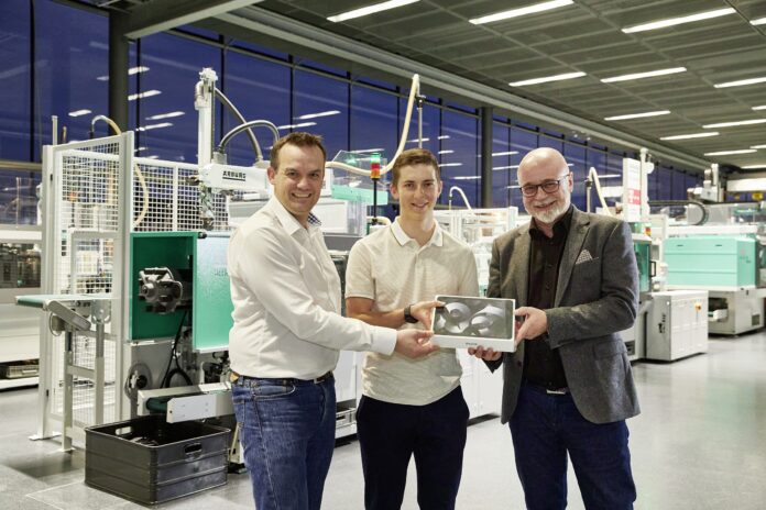 Arburg K 2022 Raffle: Maximilian Vetter Wins iPad