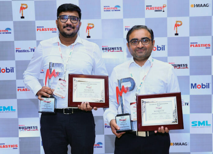 Rajnikant Patel, GM - INDIA (Right) & Sreeshanth, TSE -Mumbai (Left)